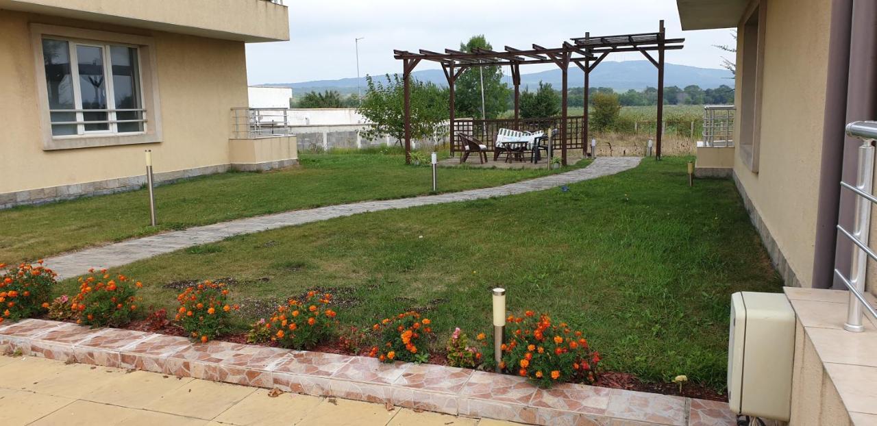 Pearl Sunshine Appartments Primorsko Exterior foto